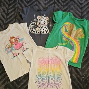 The Children's Place Green Shamrock Rainbow Glitter Tee